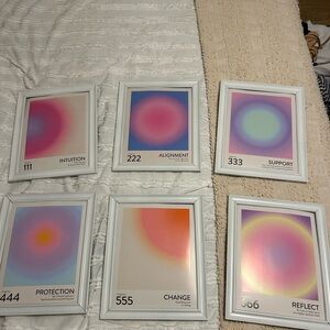 Aura room decor frames